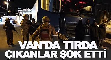 Van'da Tırda Çıkanlar Şok Etti