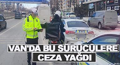 Van’da Yüksek Sesle Müzik Dinleyen Sürücülere Ceza
