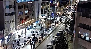 Van'da İftar Sonrası Canlılık -Sokaklar Hareketlendi