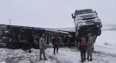 Van’da Tır Kaydı, Felaketten Dönüldü!