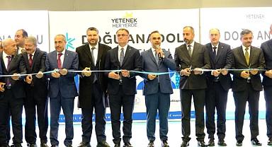 DAKAF'25 Van'da Görkemli Açılışla Başladı
