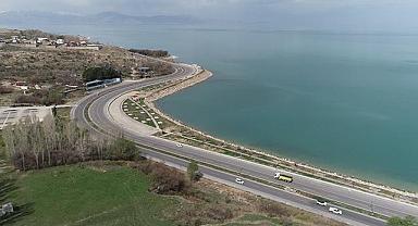 Edremit Sahilinde Yenileme Projesi Başladı