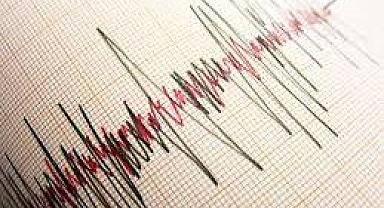 Van Tuşba'da Peş Peşe Depremler