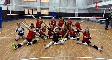 Vanlı Voleybolcular Bölge Şampiyonu