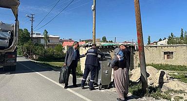 Çöpler Yola Değil, Konteynere!