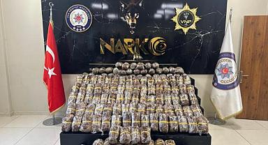 Van’da Aracın Gizli Bölmesinde 84 Kilo Esrar Yakalandı!