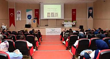 Van YYÜ’de Ebelik Mesleğinin Geleceği Konuşuldu
