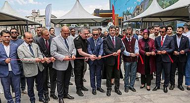 Van Yerel Kitap Fuarı Kitapseverlerle Buluştu