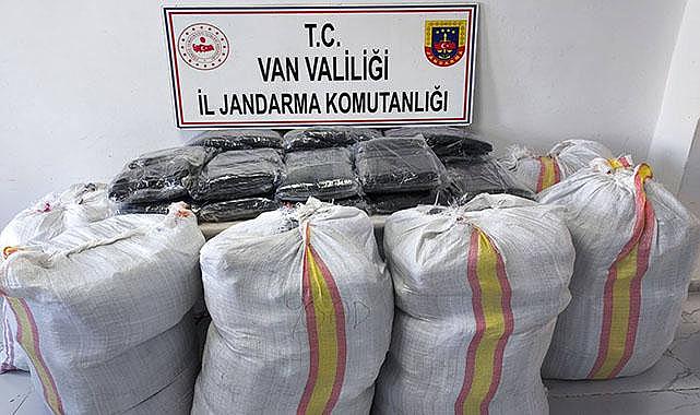 Van’da 1,1 Milyon TL Değerinde Kaçak Eşya