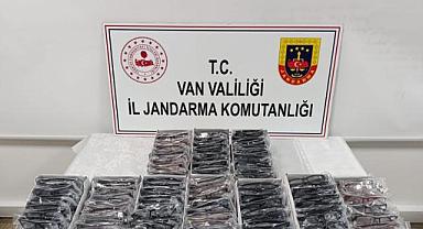 Van'da 150 bin liralik 240 adet gözlük operasyonu