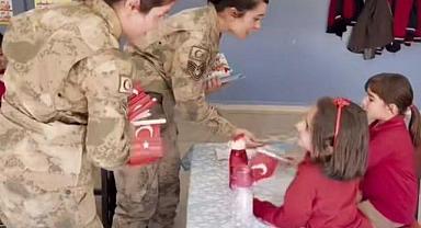 Van’da Jandarma’dan Öğrencilere Ziyaret ve Tanıtım
