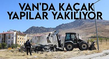 Van'da kaçak yapılar temizleniyor
