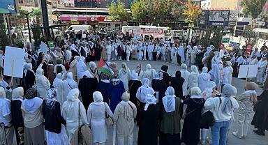 Van' da kadınlar Gazze' için sokağa çıktılar