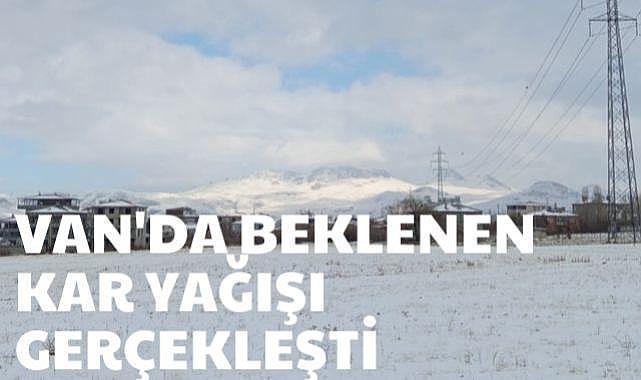 Van Güne Yoğun Kar Yağışıyla uyandı