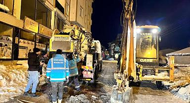 Muradiye'de Ana Kanalizasyon sıkıntısı giderildi 