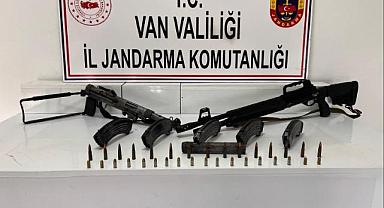 Van Başkale’de El Bombası Ele Geçirildi
