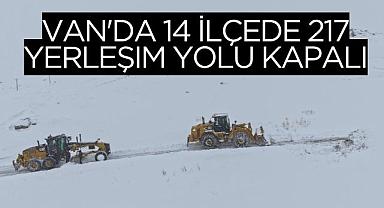 Van'da 14 İlçede 217 Yerleşim Yolu Kapalı