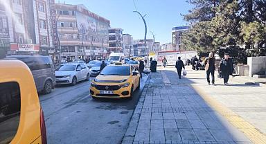 Vanlı Taksicilerden Mehmet Şimşek'e Tepki 