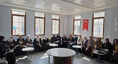 Çatak İlçe Halk Kütüphanesi'nde anlamlı etkinlik
