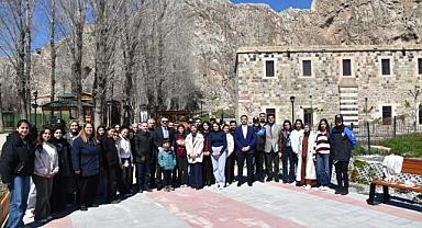 Kaymakam Gilan'dan Kütüphane Haftasında Anlamlı Mesaj