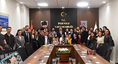 İpekyolu’nda Öğrencilere ve Öğretmene Anlamlı Ödül Töreni
