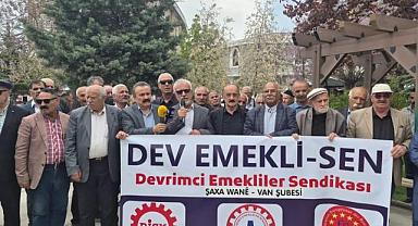 Van’da Emekliler Ayakta: “Geçinemiyoruz”