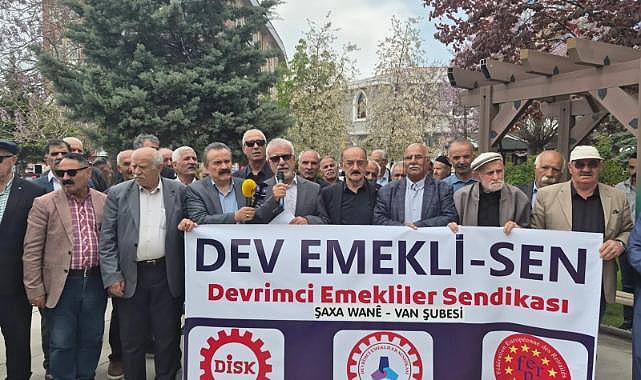 Van’da Emekliler Ayakta: “Geçinemiyoruz”