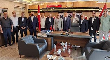 AK Parti heyetinden MHP'ye ziyaret
