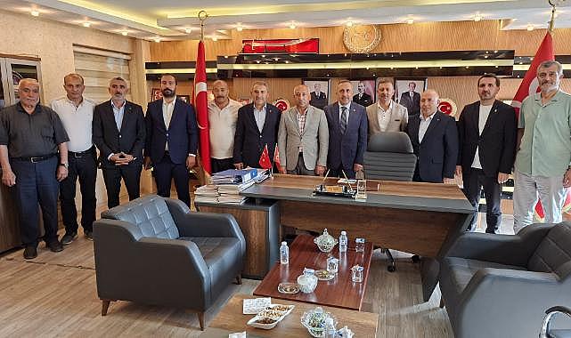 AK Parti heyetinden MHP'ye ziyaret