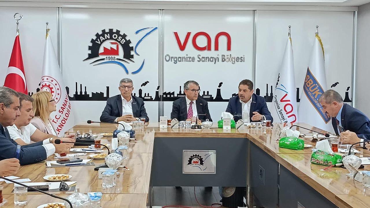 TÜRKONFED YÜRÜTME KURULU TOPLANTISI VAN'DA GERÇEKLEŞTİRİLDİ
