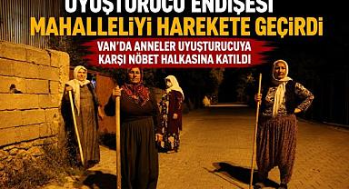 Van’da Kadınlar Çocukları İçin Gece Nöbetinde