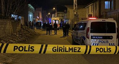 Van'da Kavga: 15 Yaralı, 3 Ağır