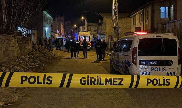 Van'da Kavga: 15 Yaralı, 3 Ağır