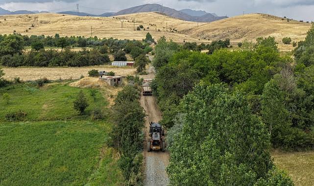 Van’da Çiftçilerin Tarlalara Ulaşımı Kolaylaşıyor