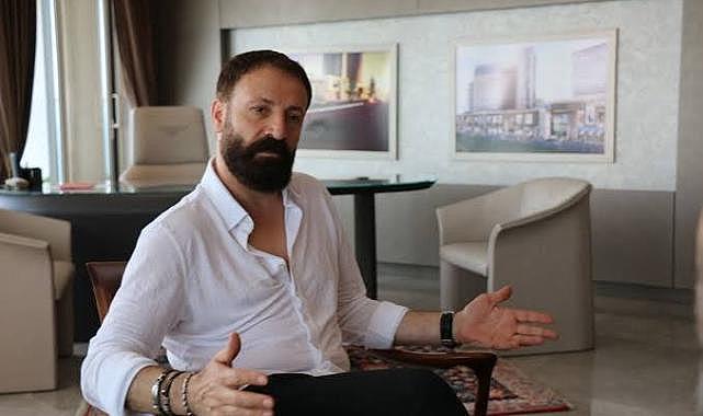 Delil Dilanar Vanlılarla Buluşuyor