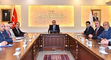 İpekyolu İçin Güç Birliği: Talepler Vali Balcı'ya Taşındı