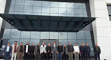 Van'da Kırmızı Liste ve İzzet Çoban Sahada
