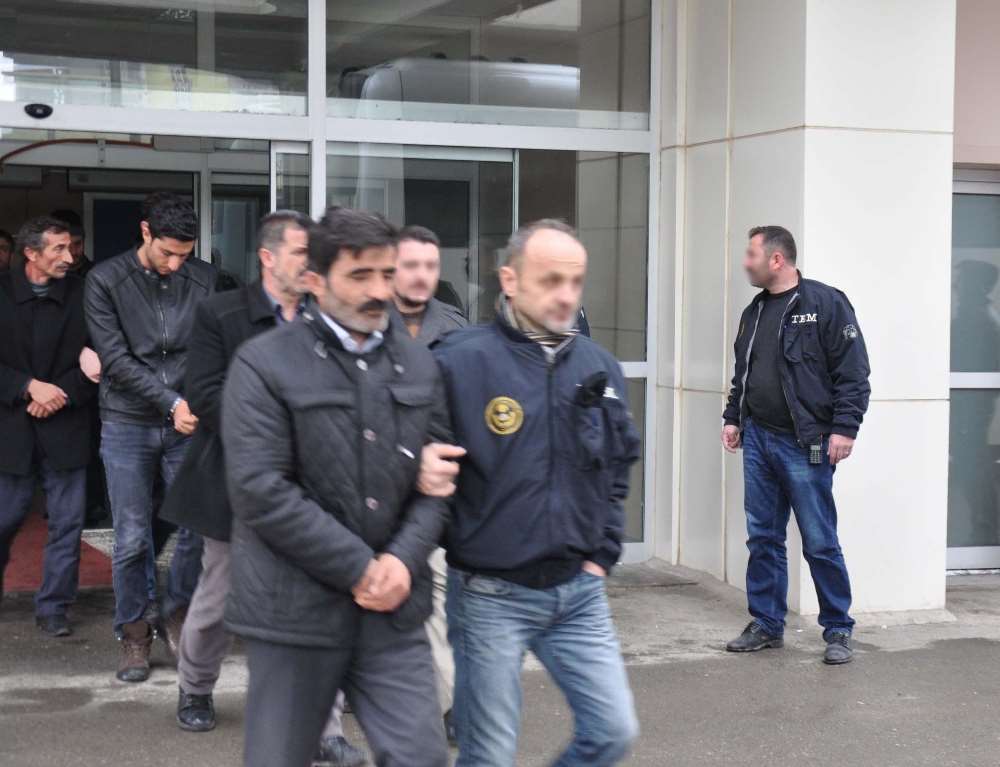 17 Adrese Terör Baskını: 17 Gözaltı