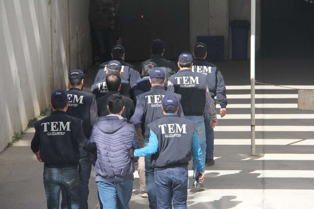 3 Canlı Bomba Yakalandı