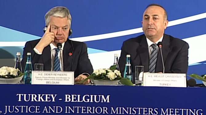 ’3 Milyar Euro’ İle İlgili Yorumlara Tepki Gösterdi