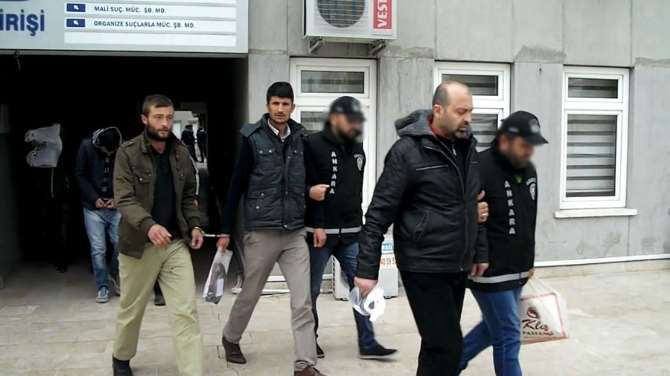 38 Caminin Ses Sistemini Çaldılar: Hem De 1 Ay İçinde