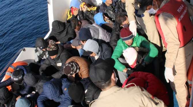 75 Kaçak Göçmen Yakalandı