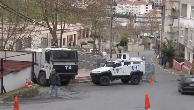 Abd Konsolosluğu’nda Yoğun Güvenlik Önlemi