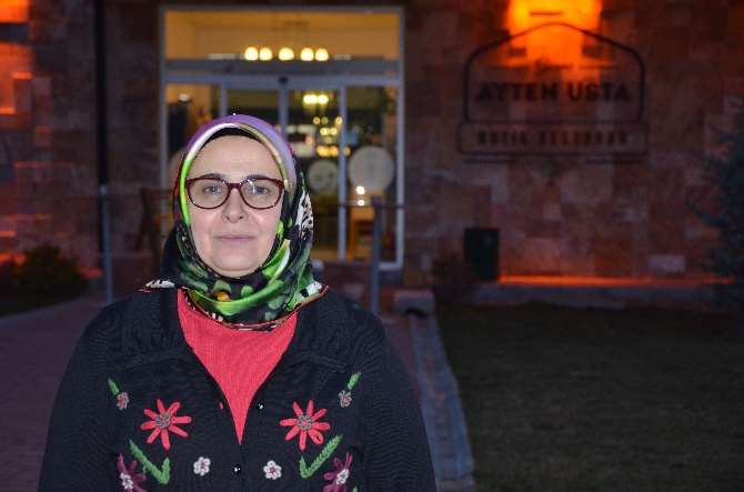 Açtığı Lokantanın Mutfağında Sadece Kadınları Çalıştırıyor