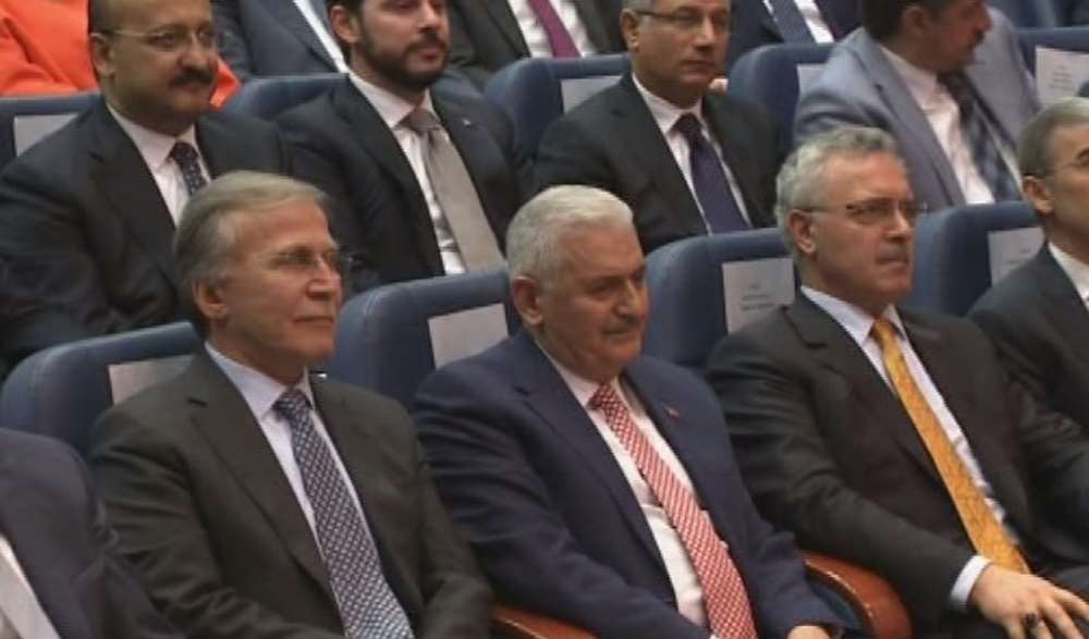 Ak Parti ’binali Yıldırım’ Dedi