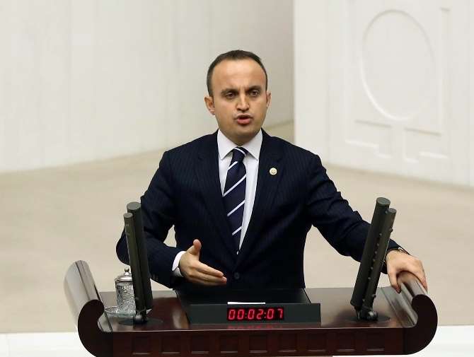 Ak Partili Turan Hdp’yi Topa Tuttu