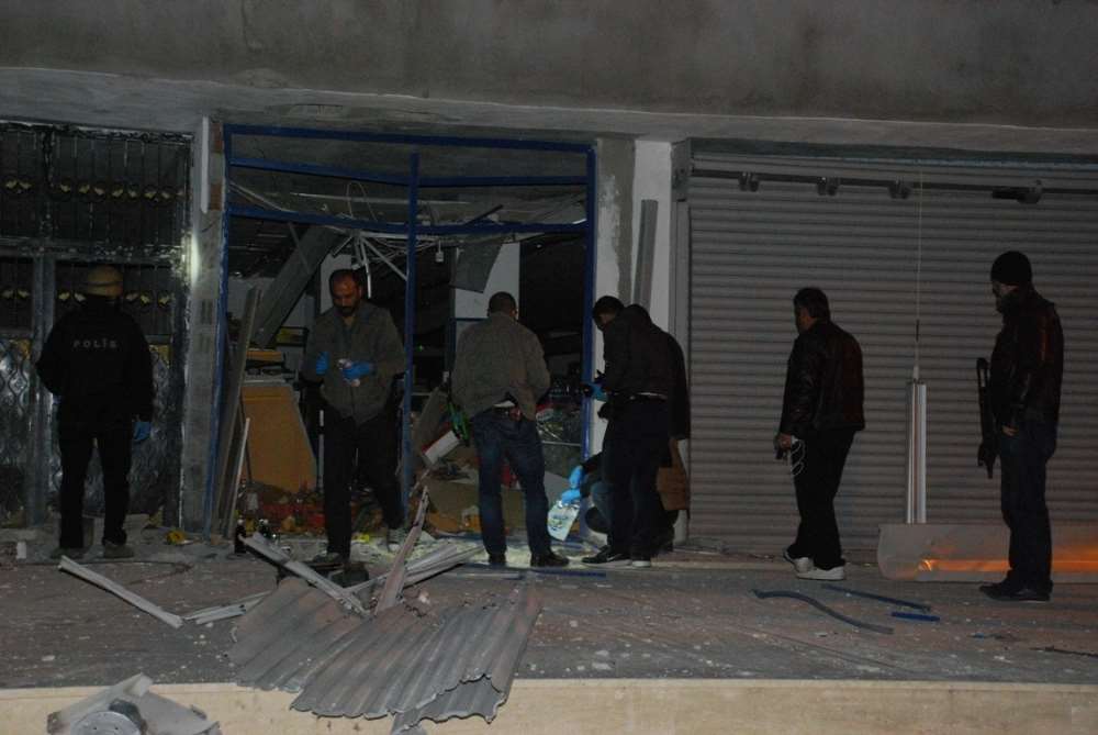 Alışveriş Merkezine Bombalı Saldırı!