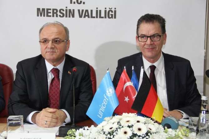 Alman Bakan Türkiye’yi Örnek Gösterdi