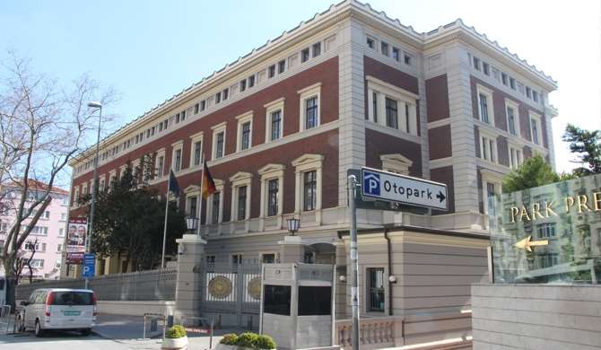 Alman Başkonsolosluğu Bugün De Kapalı
