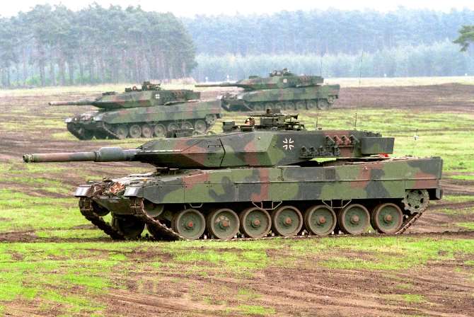 Almanya Suudi Arabistan’a Tank Satmayacak